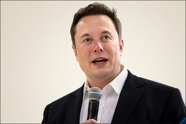 埃隆·马斯克(Elon Musk)高价出售了洛杉矶的三套房子