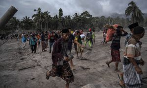 印尼火山喷发死亡人数上升