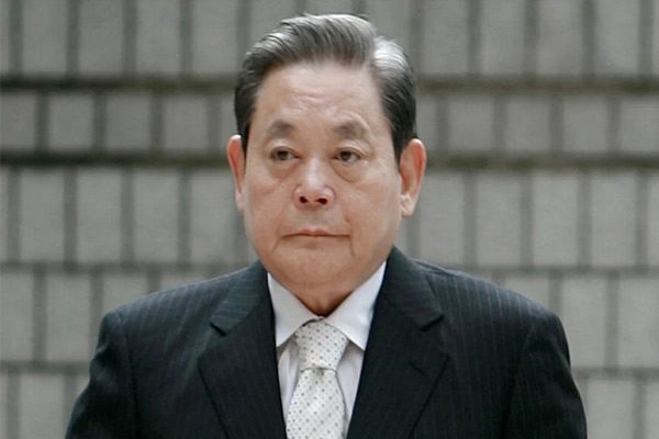 三星董事长李健熙在首尔医院去世，享年78岁