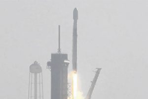 由于天气恶劣，SpaceX推迟了starlink的发射