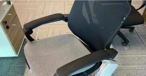 专家称,使用智能坐垫监控员工可能是违法的