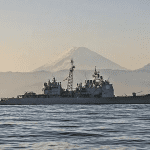 美海军出动2艘军舰穿行台湾海峡,系佩洛西窜台后首次