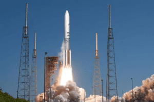 亚马逊为发射柯伊伯互联网卫星原型更换火箭